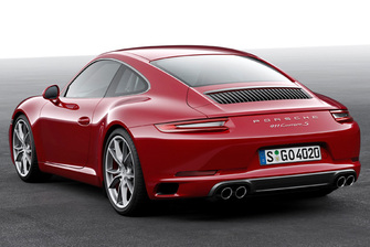 Spiel mit dem Licht: Geschärfte Linien prägen klaren Auftritt