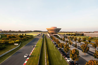 Porsche à Leipzig&nbsp;: usine high-tech et manufacture