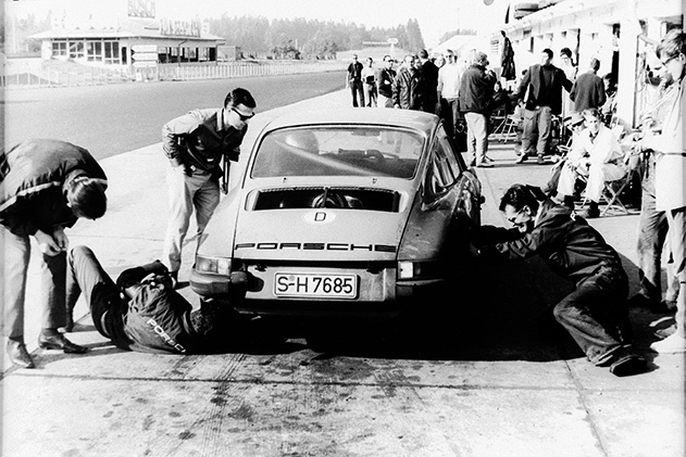 Триумфы на гоночном треке: победное шествие 911-го в категориях GT